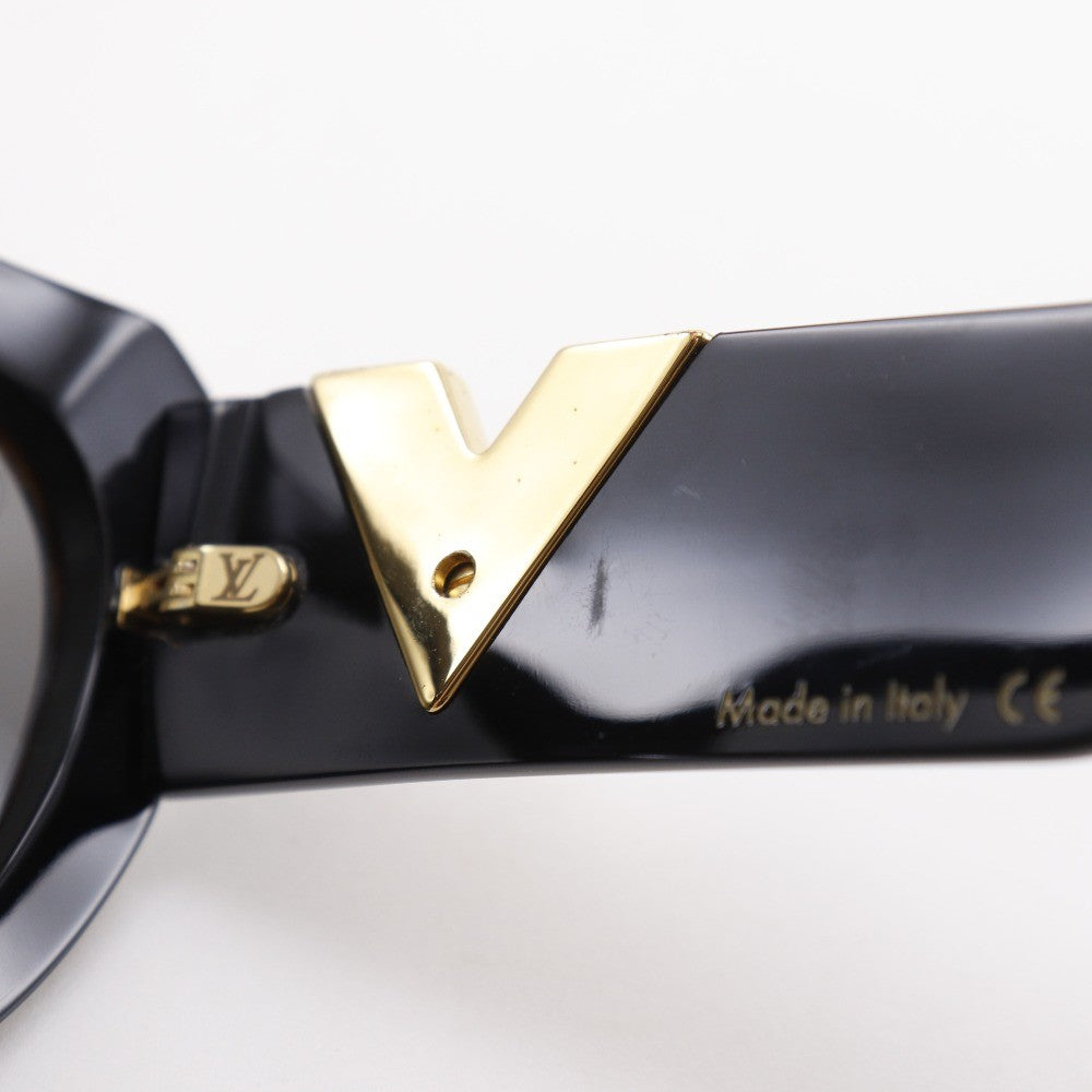 Louis Vuitton My Fair Lady Sunglasses Plastic Brown Plastic Sunglasse Accessory (Pre-Owned)