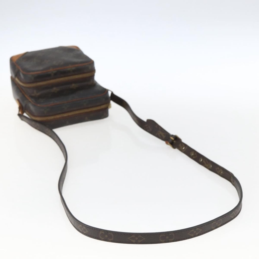 Louis Vuitton Amazone Bag Monogram Canvas Brown Canvas Shoulder Bag Bag (Pre-Owned)