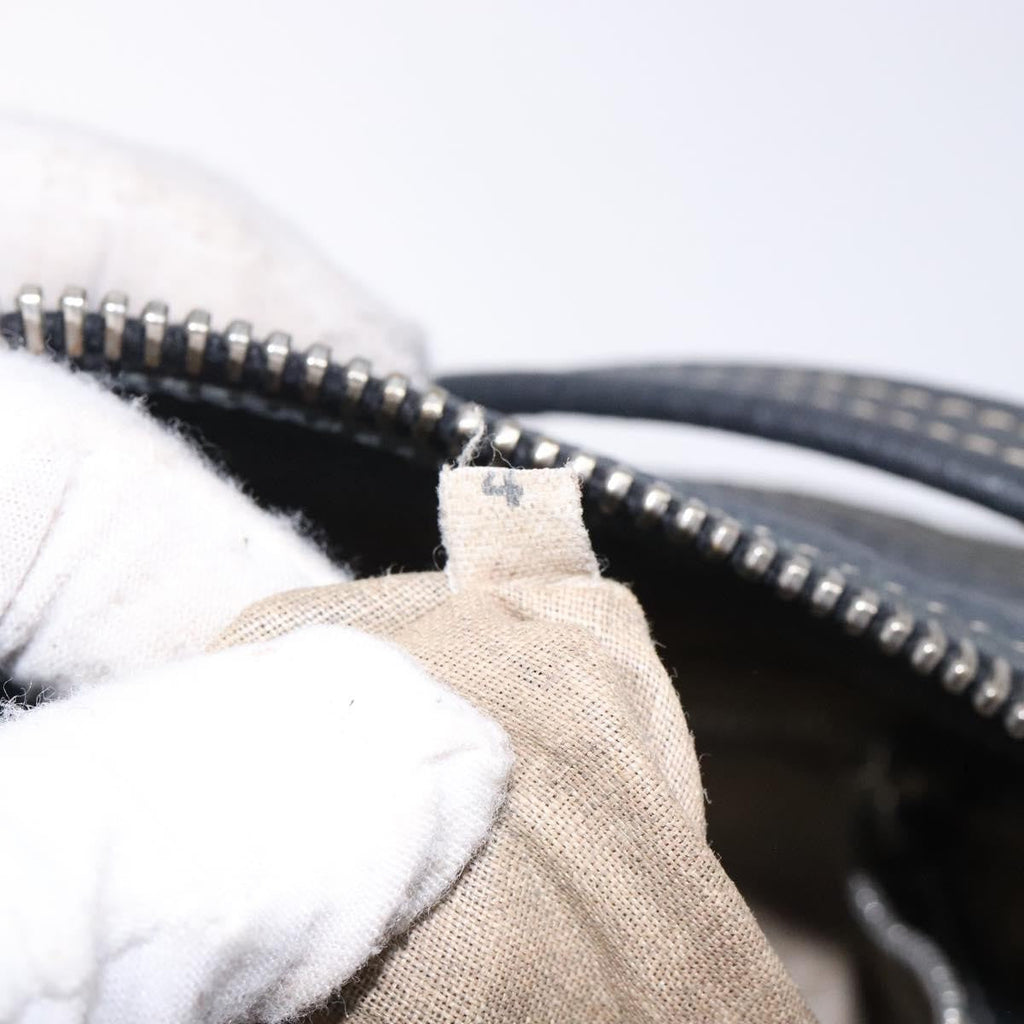 Prada Vintage Shoulder Bag Leather Navy Leather Shoulder Bag Bag (Pre-Owned)