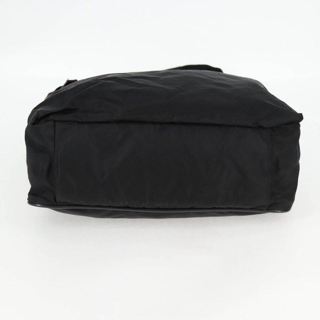 Prada Vintage Shoulder Bag Tessuto Black Nylon Shoulder Bag Bag (Pre-Owned)