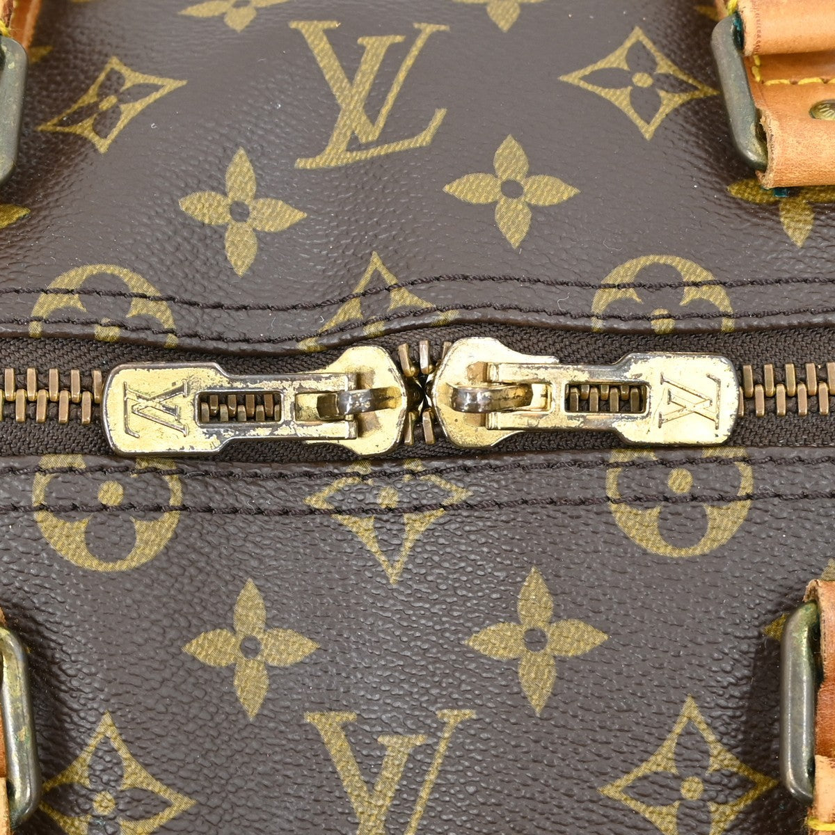 Louis Vuitton Keepall Bag Monogram Canvas Brown Canvas Travel Bag Bag (Pre-Owned)