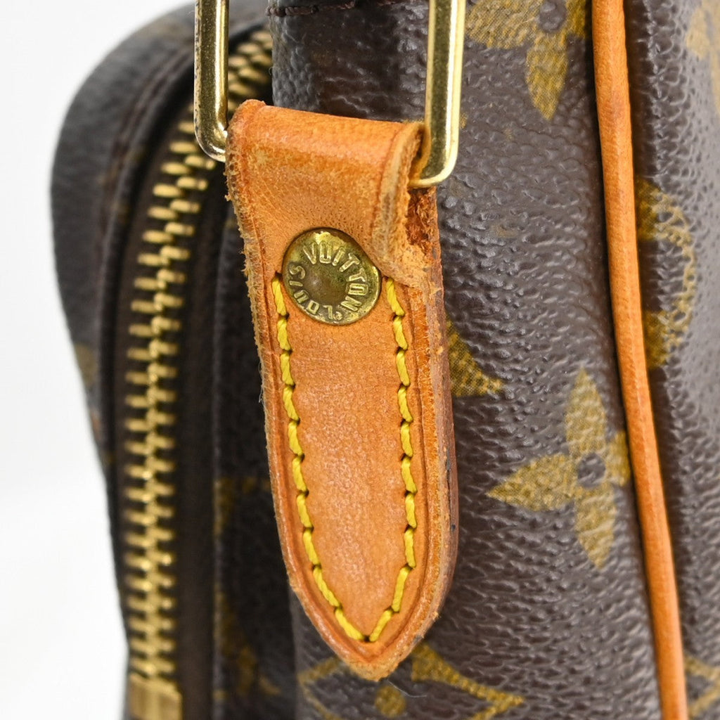 Louis Vuitton Amazone Bag Monogram Canvas Brown Canvas Shoulder Bag Bag (Pre-Owned)