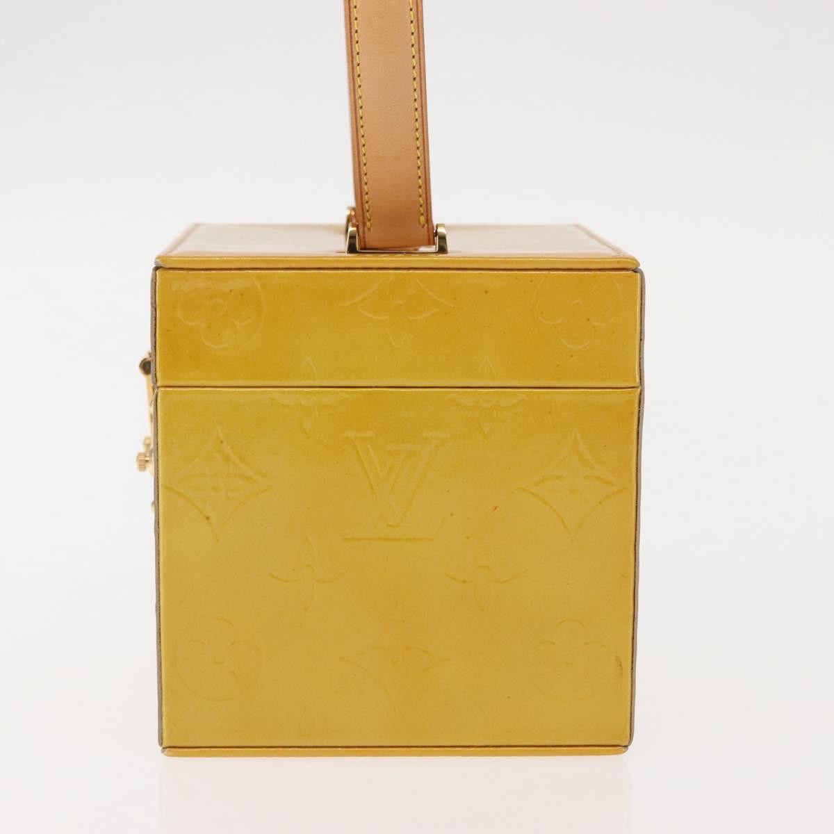 Louis Vuitton Bleecker Box Bag Monogram Vernis Beige Patent_Leather Clutche & Pouche Bag (Pre-Owned)