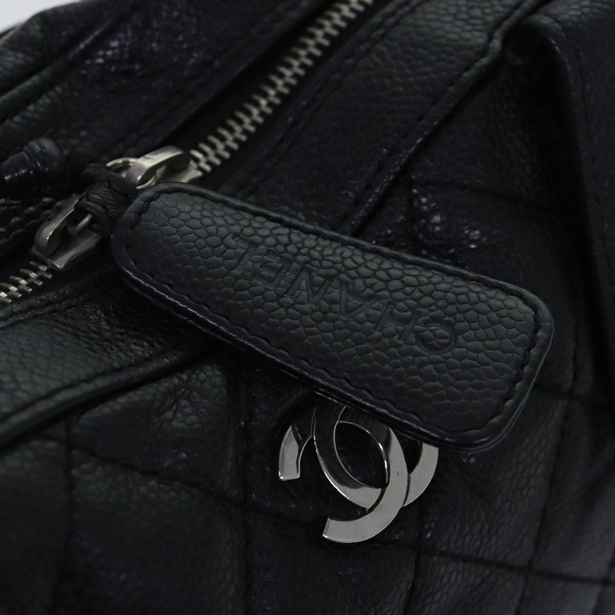 Chanel Vintage Cc Zip Around Bowler Bag Quilted Caviar Black Leather Handbag (Pre-Owned)