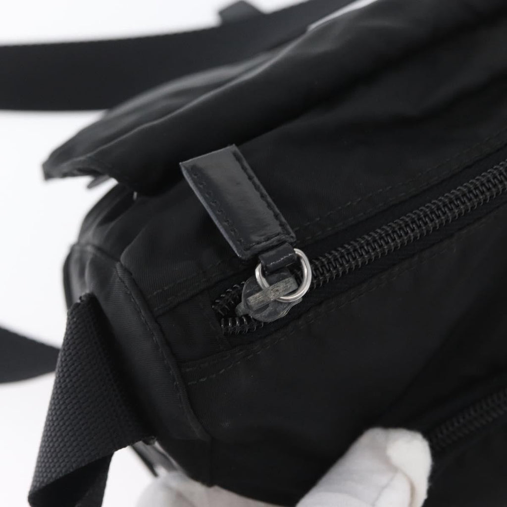 Prada Buckle Messenger Bag Tessuto Black Nylon Shoulder Bag Bag (Pre-Owned)