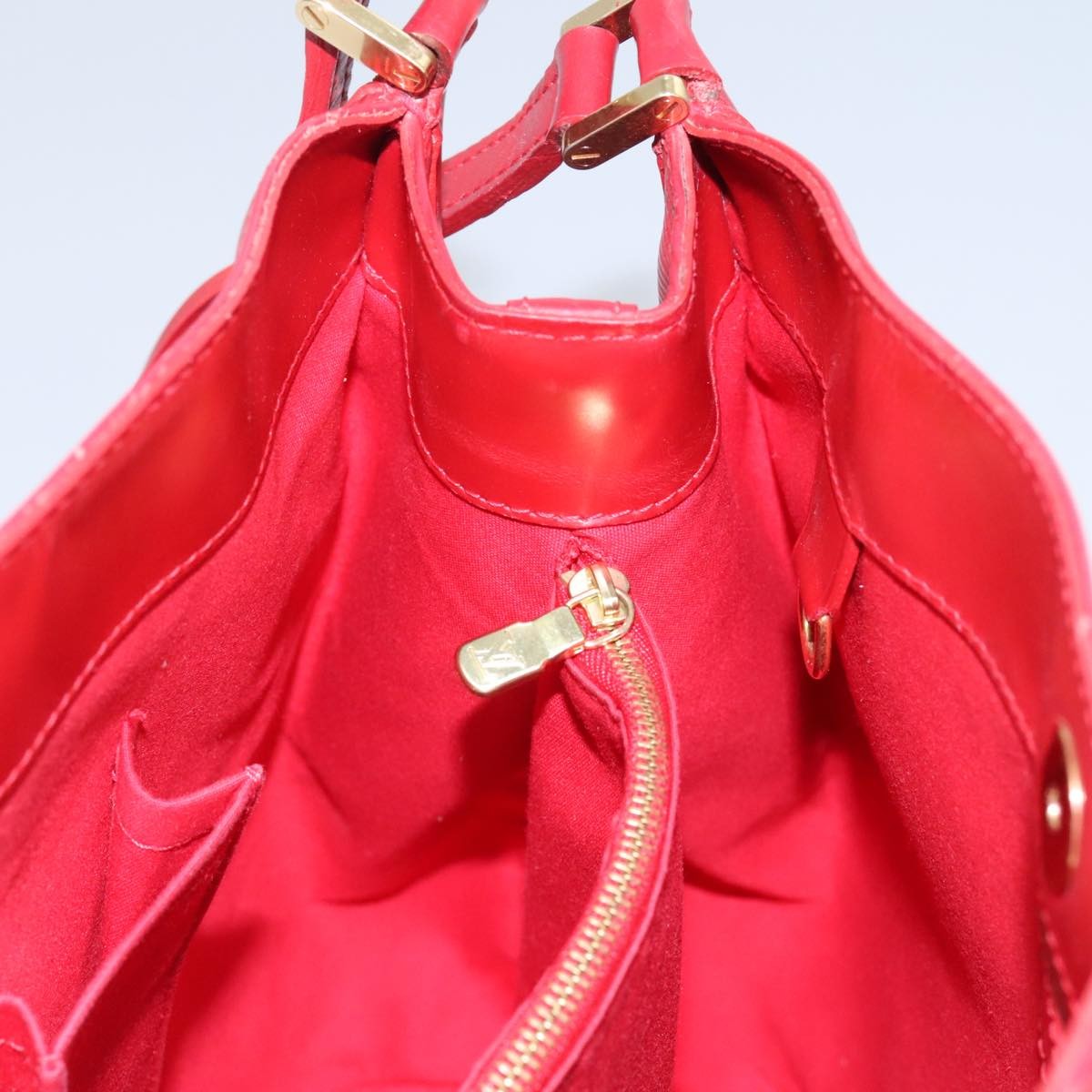 Louis Vuitton Mandara Handbag Epi Leather Red Leather Shoulder Bag Bag (Pre-Owned)