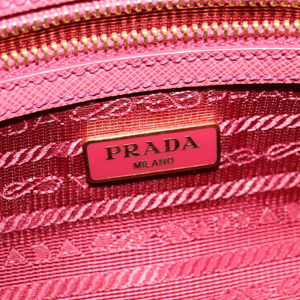 Prada Front Pocket Crossbody Bag Saffiano Leather Pink Leather Shoulder Bag Bag (Pre-Owned)