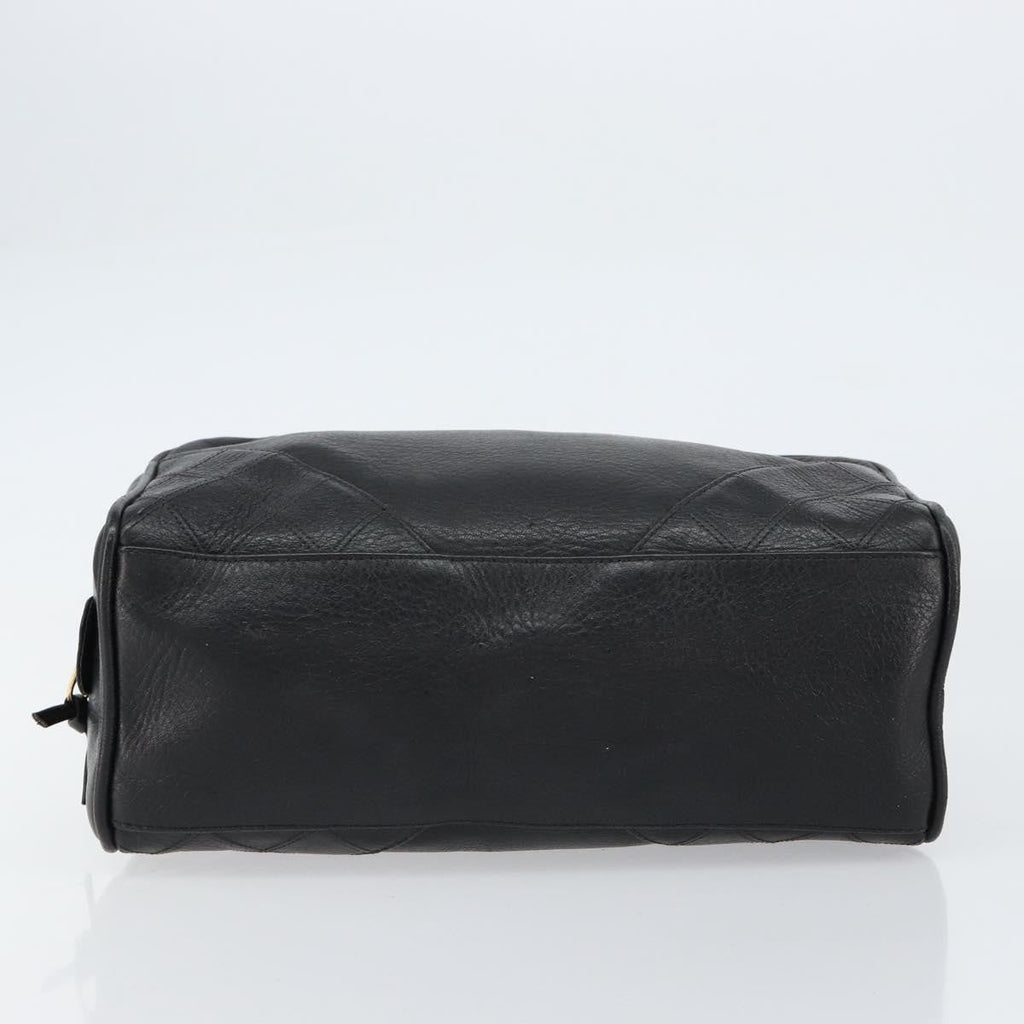 Chanel Vintage Toiletry Pouch Leather Black Leather Clutche & Pouche Bag (Pre-Owned)