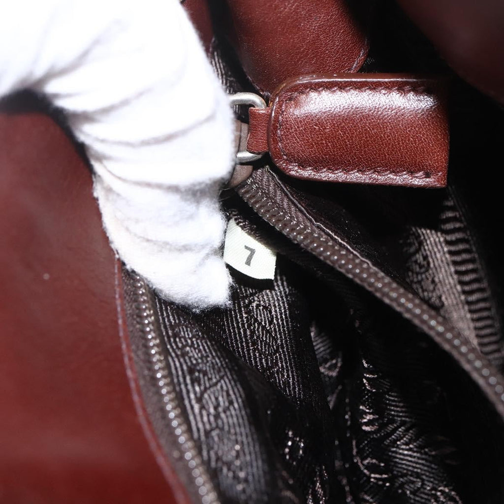 Prada Vintage Shoulder Bag Leather Brown Leather Shoulder Bag Bag (Pre-Owned)