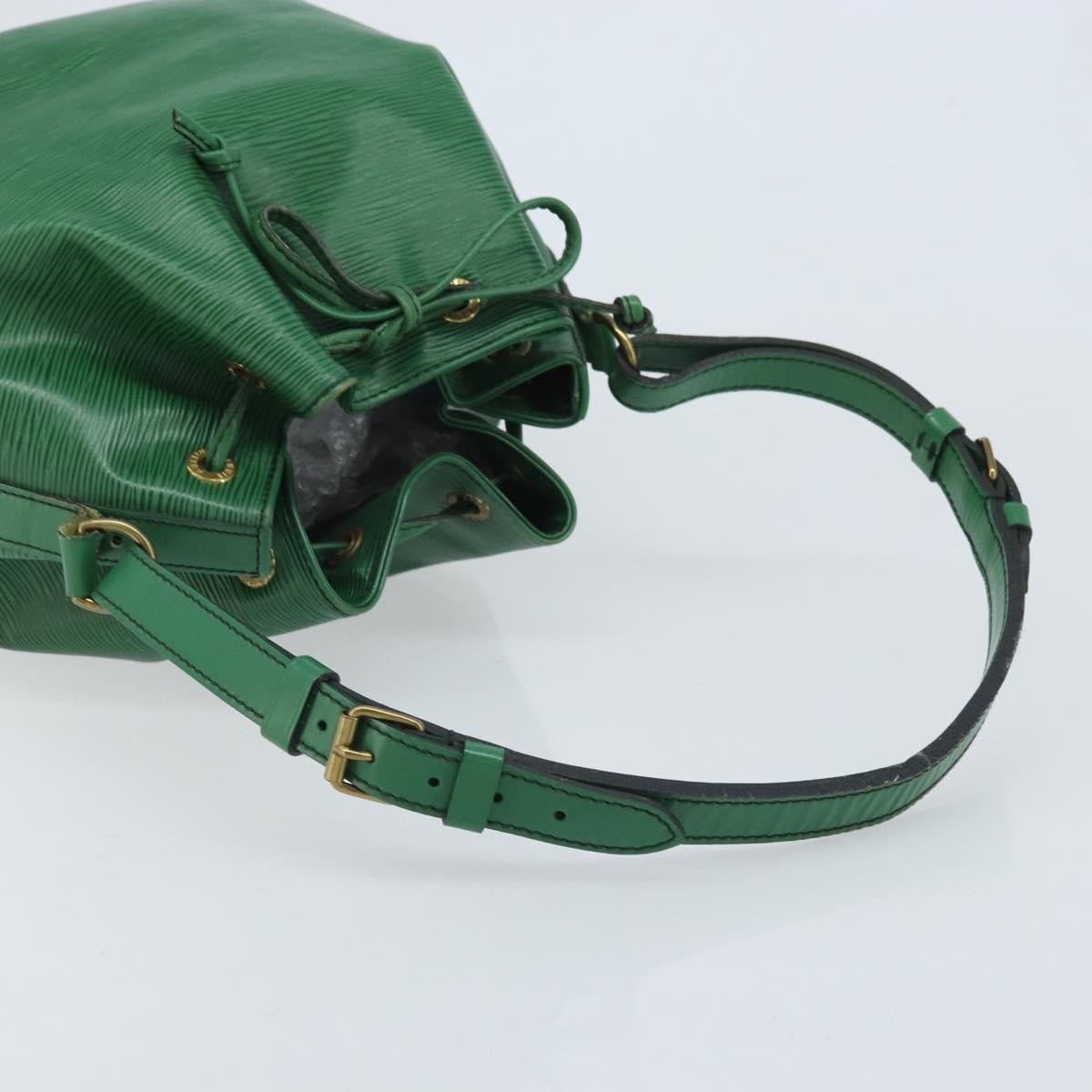 Louis Vuitton Petit Noe Handbag Epi Leather Green Leather Shoulder Bag Bag (Pre-Owned)