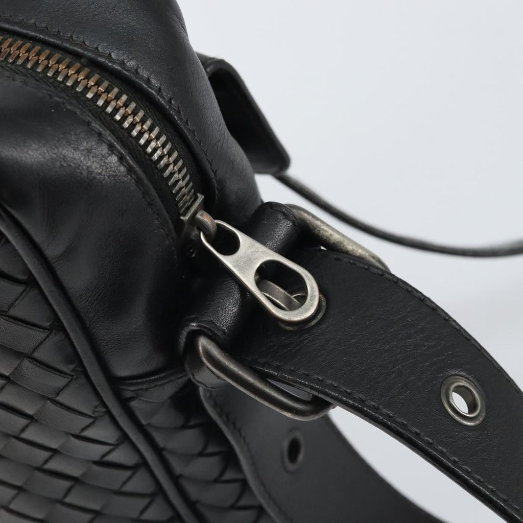 Bottega Veneta Intrecciato Shoulder Bag Leather Black Leather Shoulder Bag Bag (Pre-Owned)