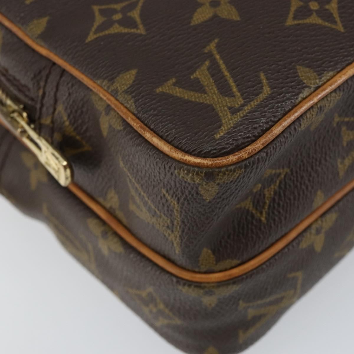 Louis Vuitton Amazone Bag Monogram Canvas Brown Canvas Shoulder Bag Bag (Pre-Owned)