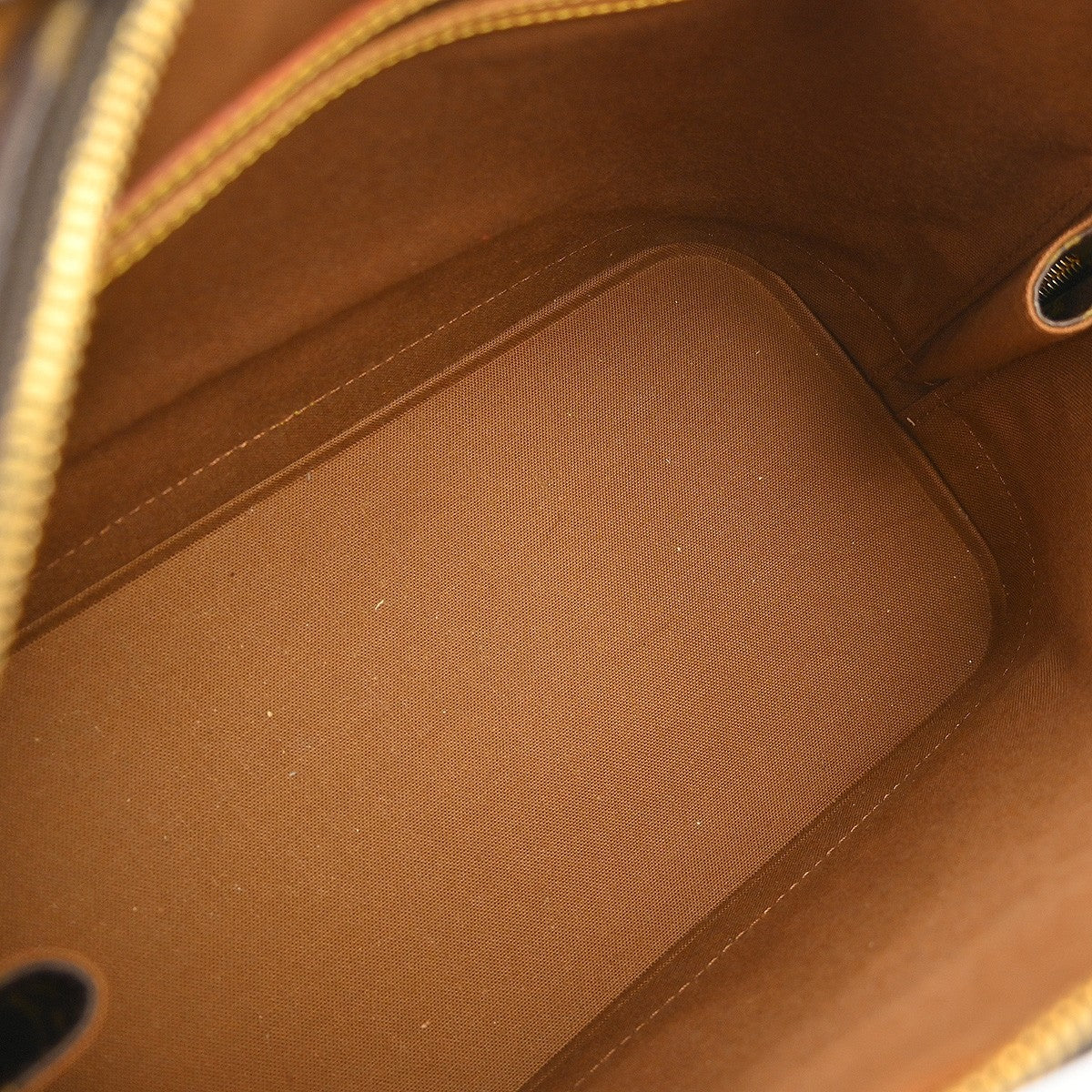 Louis Vuitton Alma Handbag Monogram Canvas Brown Canvas Handbag (Pre-Owned)