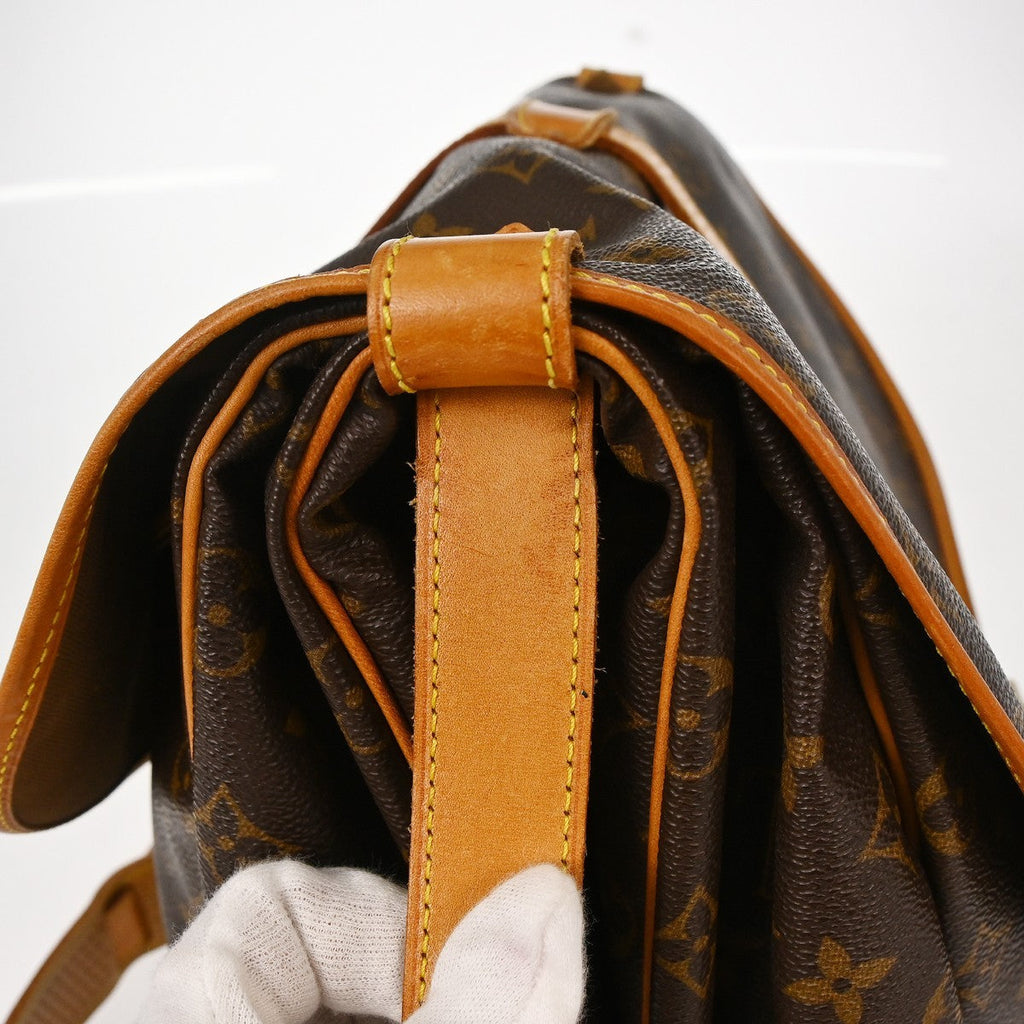 Louis Vuitton Saumur Handbag Monogram Canvas Brown Canvas Shoulder Bag Bag (Pre-Owned)