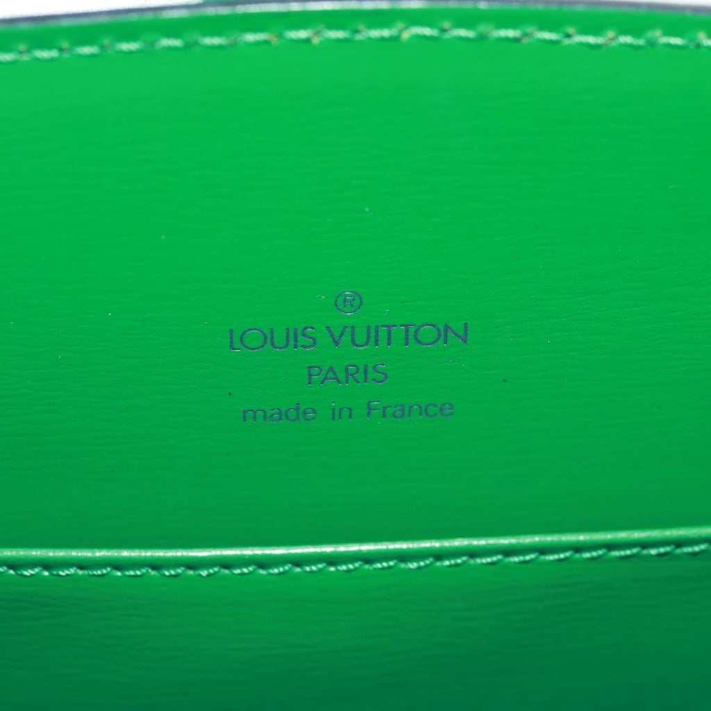 Louis Vuitton Capucines Shoulder Bag Epi Leather Green Leather Shoulder Bag Bag (Pre-Owned)