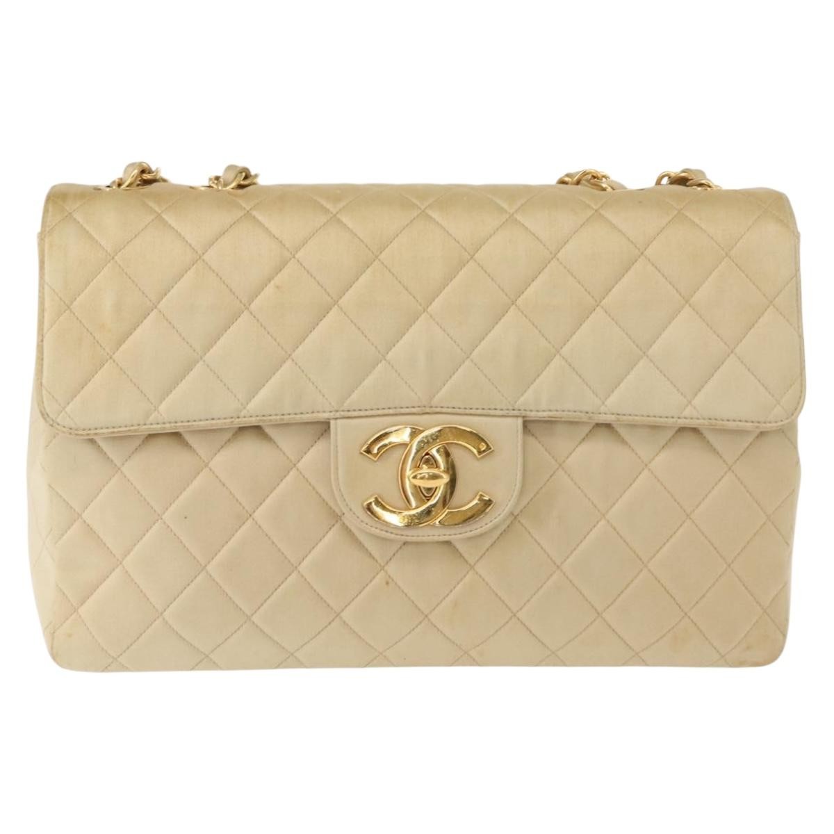 Chanel Vintage Classic Single Flap Bag Silk Beige Satin Shoulder Bag Bag (Pre-Owned)