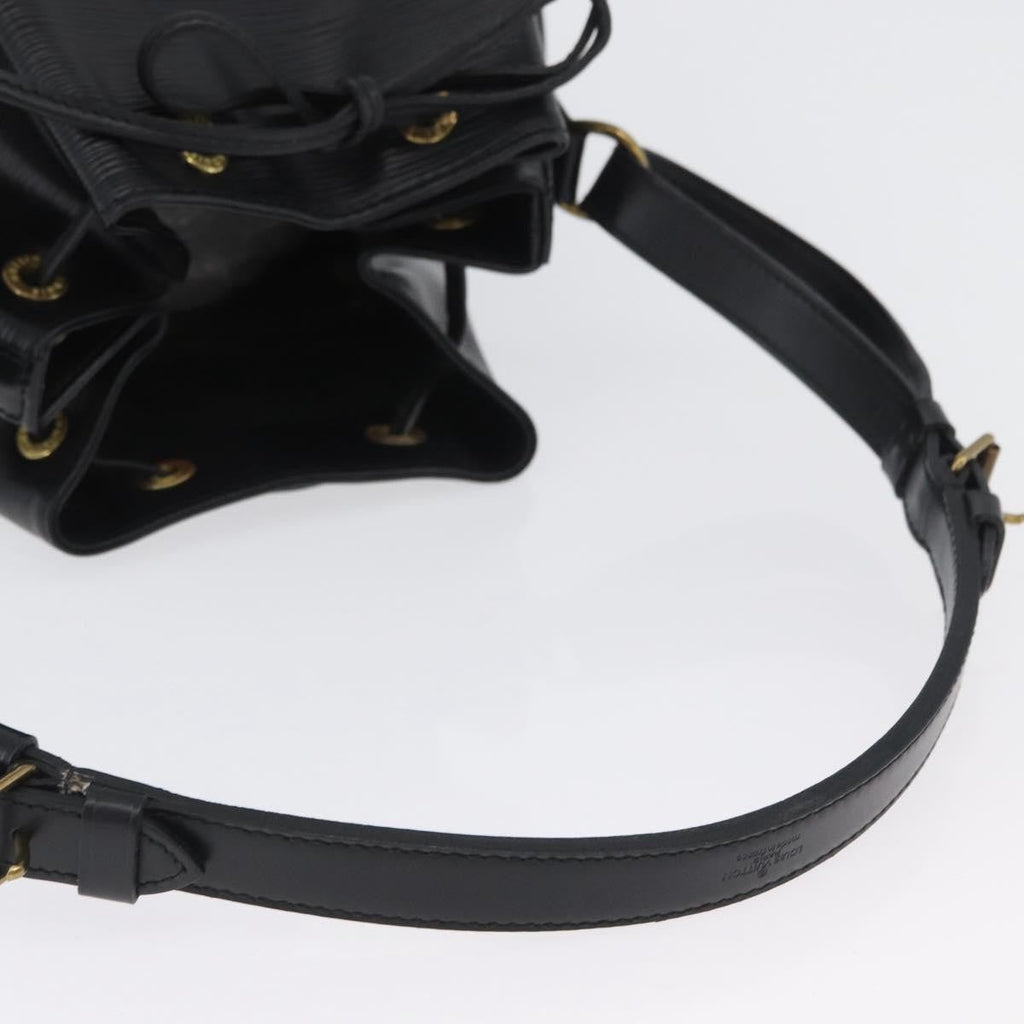 Louis Vuitton Noe Handbag Epi Leather Black Leather Shoulder Bag Bag (Pre-Owned)