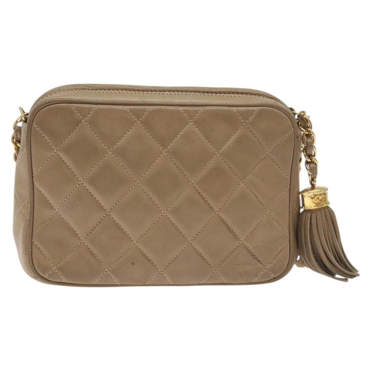 Chanel Vintage Diamond Cc Camera Bag Quilted Leather Beige Leather Shoulder Bag Bag (Pre-Owned)