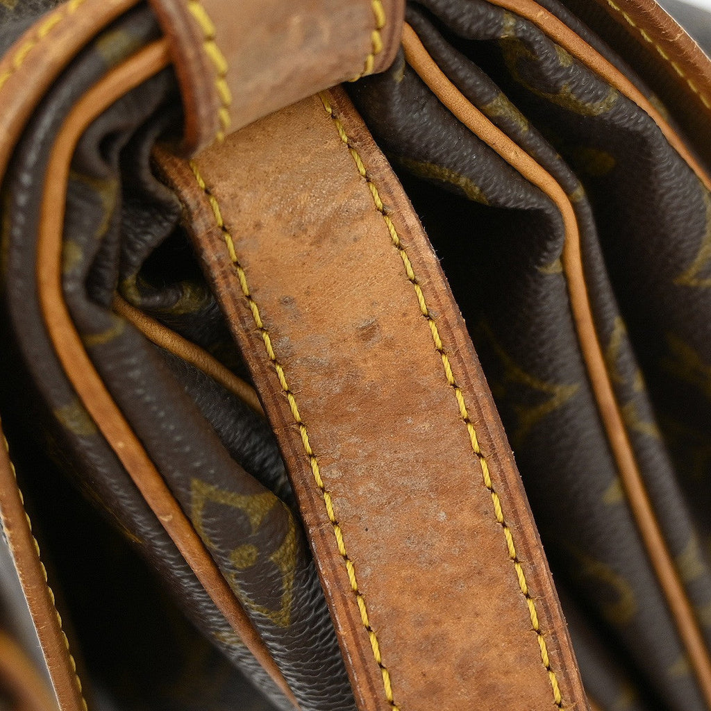 Louis Vuitton Saumur Handbag Monogram Canvas Brown Canvas Shoulder Bag Bag (Pre-Owned)