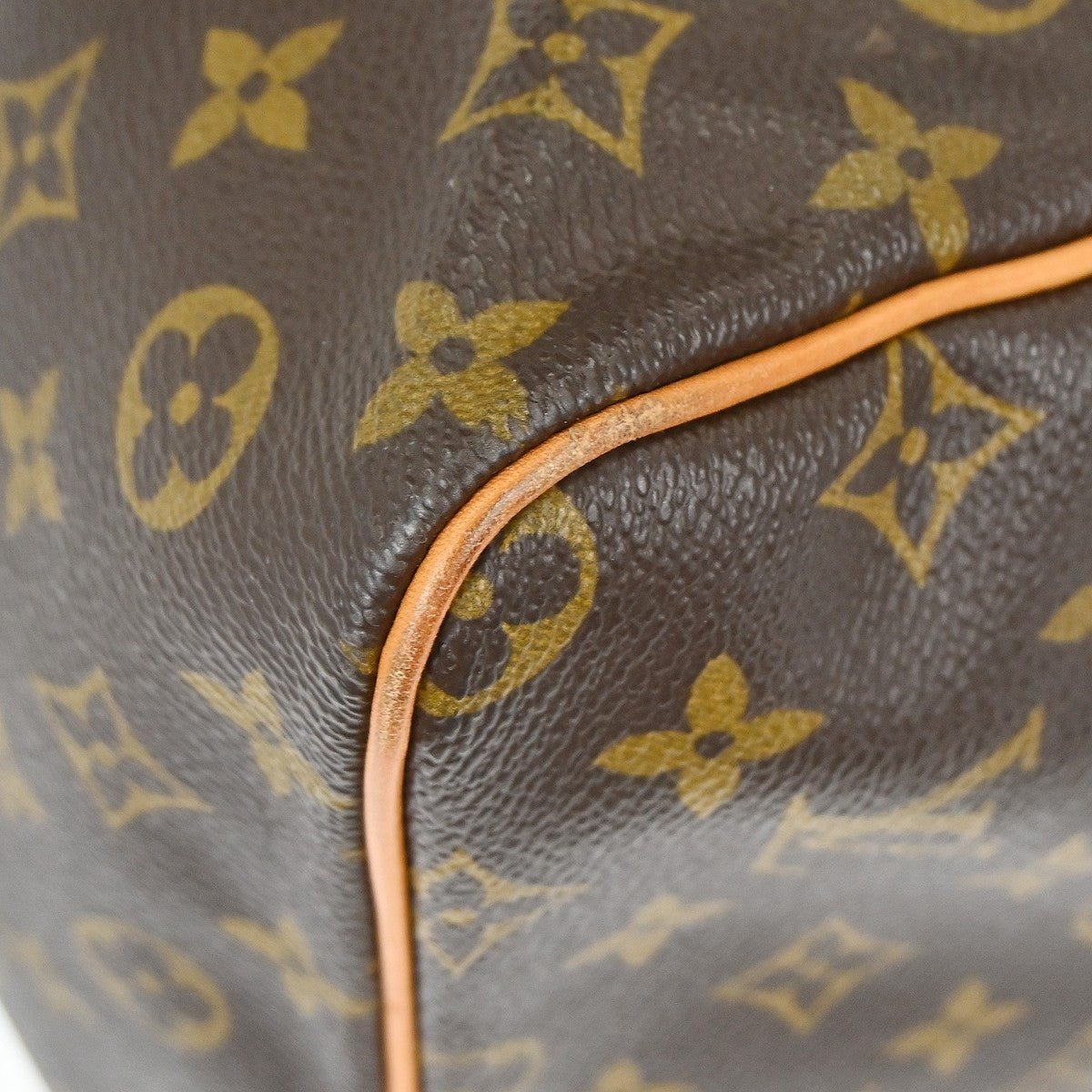Louis Vuitton Keepall Bag Monogram Canvas Brown Canvas Travel Bag Bag (Pre-Owned)
