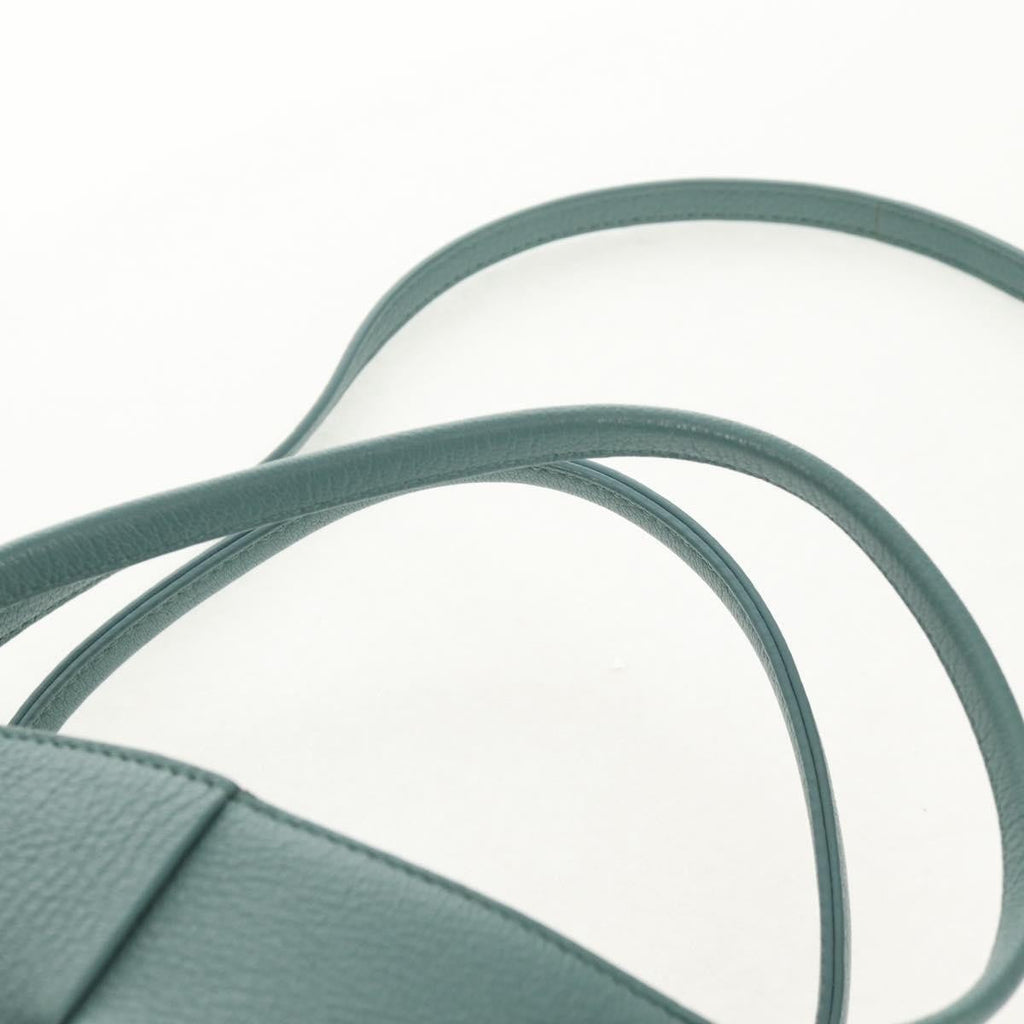 Bottega Veneta Arco Bag Maxi Intrecciato Leather Green Leather Handbag (Pre-Owned)