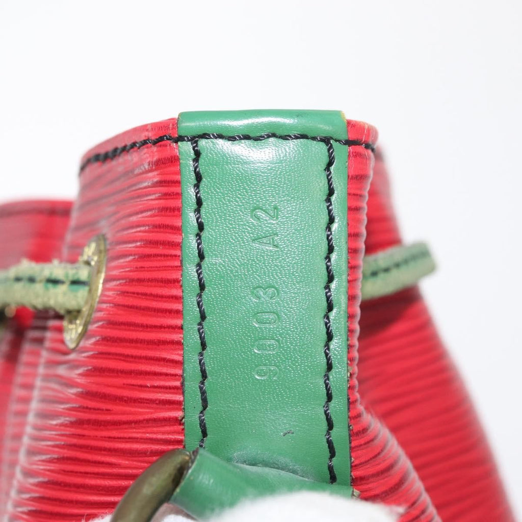 Louis Vuitton Bicolor Petit Noe Handbag Epi Leather Green Leather Shoulder Bag Bag (Pre-Owned)
