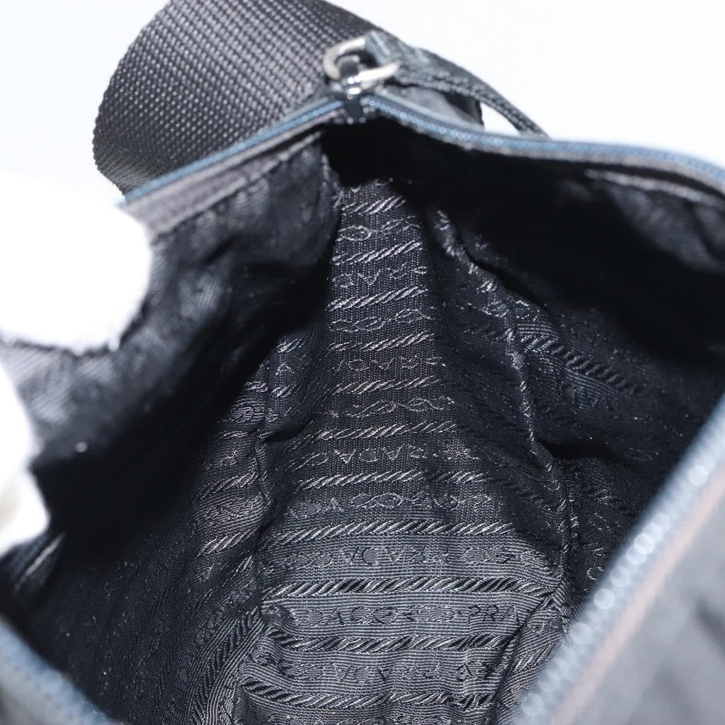Prada Front Zip Messenger Bag Tessuto Black Nylon Shoulder Bag Bag (Pre-Owned)