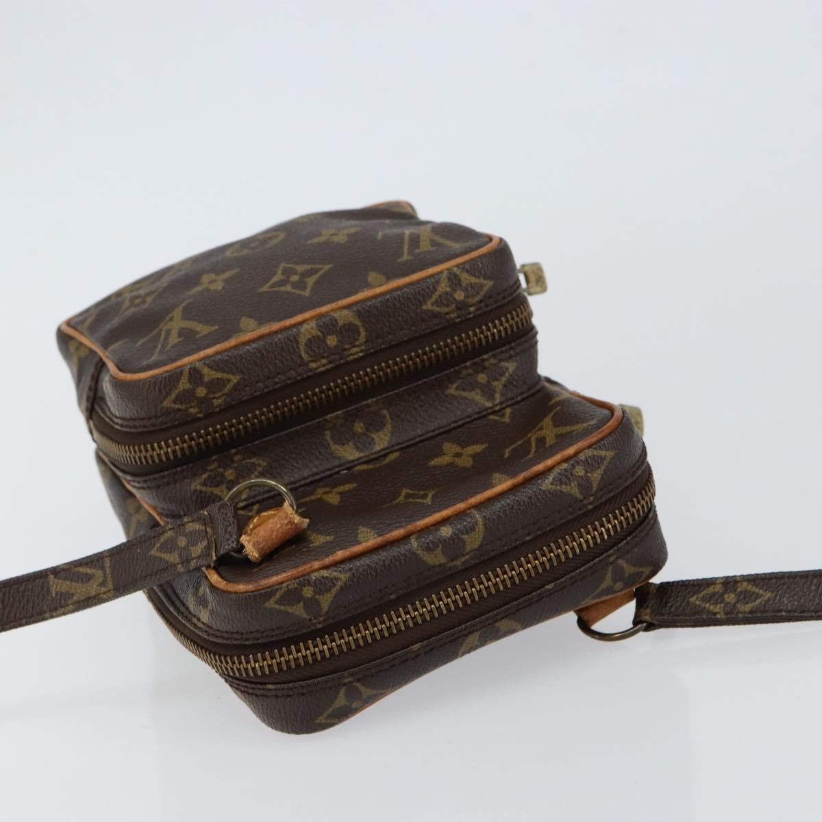 Louis Vuitton Amazone Bag Monogram Canvas Brown Canvas Shoulder Bag Bag (Pre-Owned)