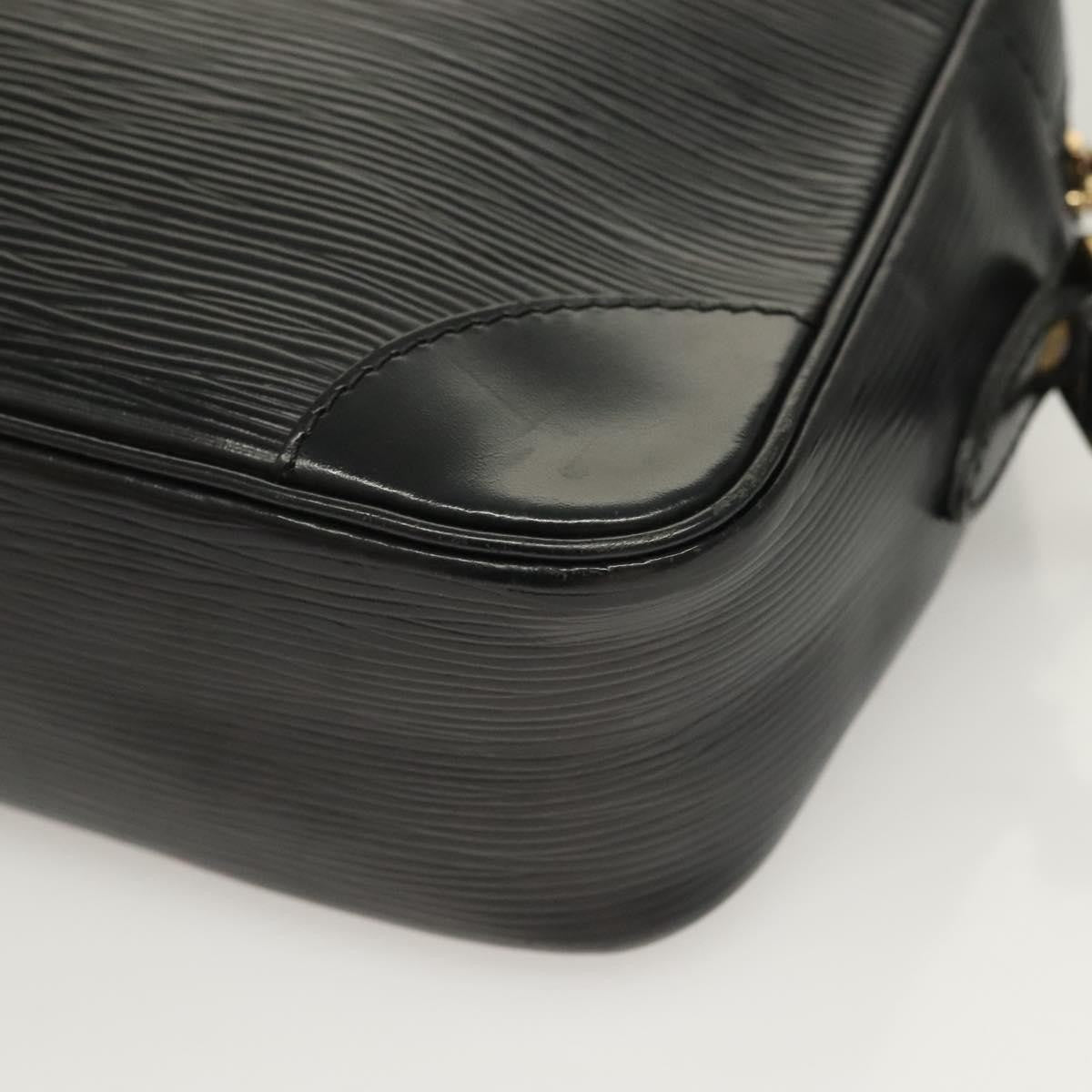 Louis Vuitton Trocadero Handbag Epi Leather Black Leather Shoulder Bag Bag (Pre-Owned)