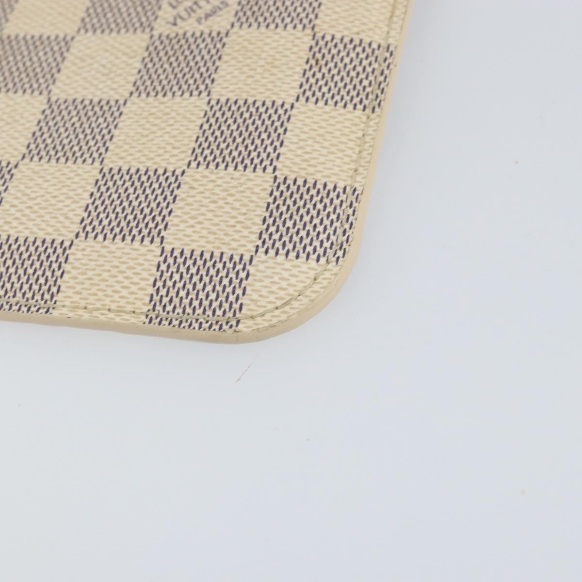 Louis Vuitton Neverfull Pochette Damier White Canvas Clutche & Pouche Bag (Pre-Owned)