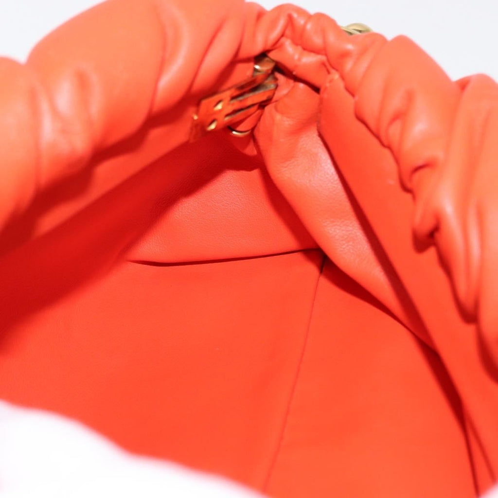 Bottega Veneta The Chain Pouch Leather Orange Leather Clutche & Pouche Bag (Pre-Owned)