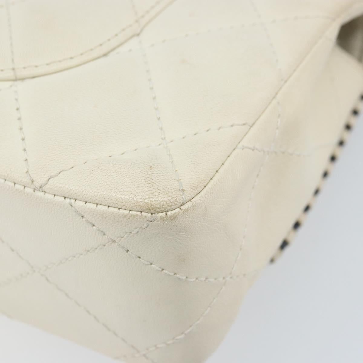 Chanel Vintage Punched Edge Classic Single Flap Bag Quilted Lambskin White Leather Shoulder Bag Bag (Pre-Owned)