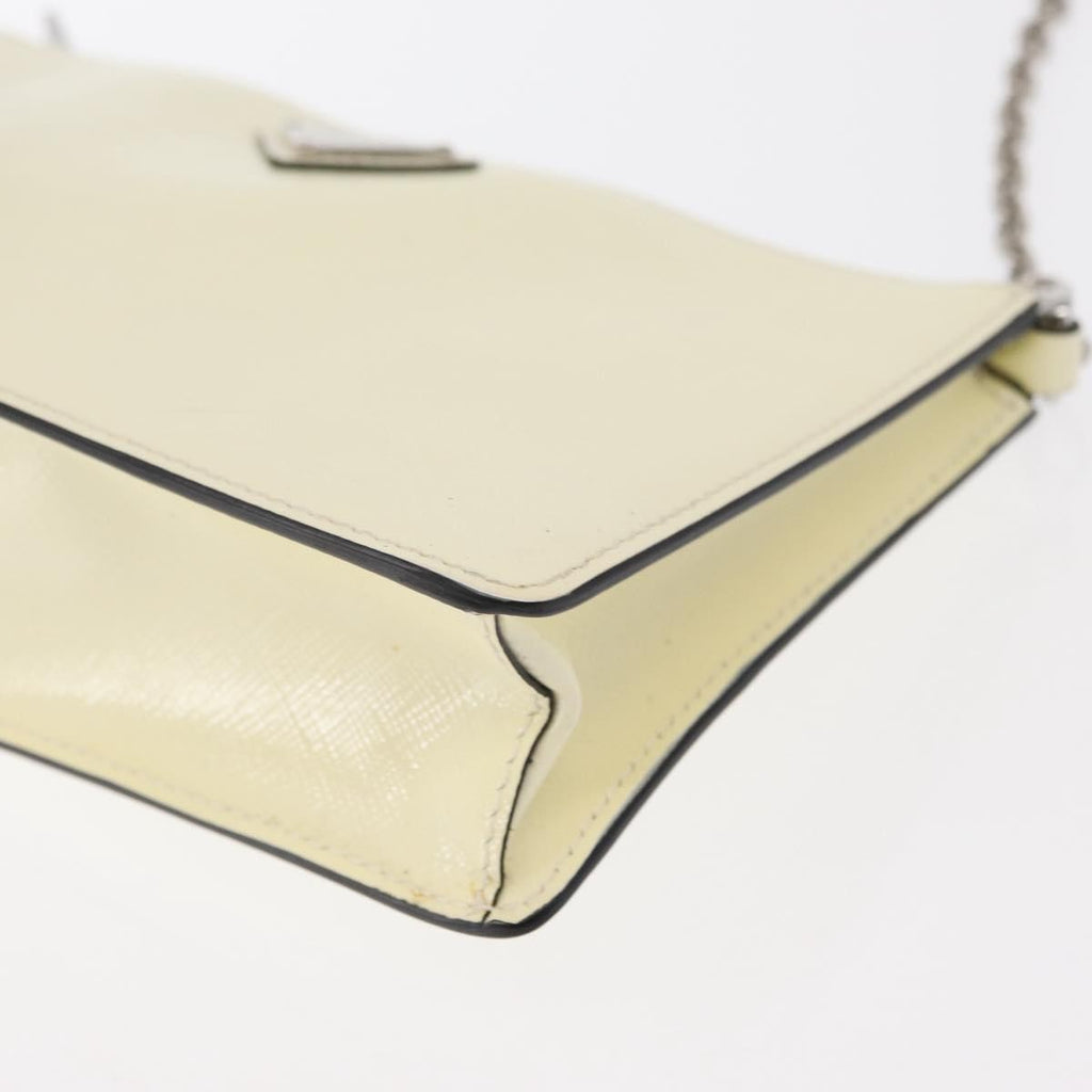 Prada Chain Crossbody Bag Vernice Saffiano Leather White Leather Shoulder Bag Bag (Pre-Owned)
