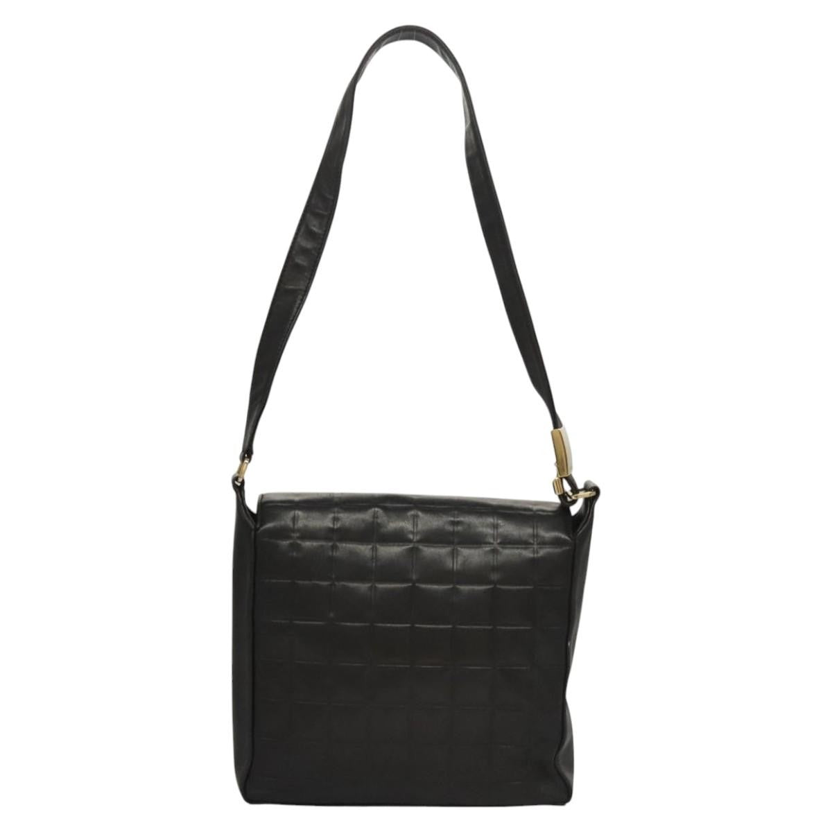 Chanel Chocolate Bar Cc Shoulder Bag Quilted Leather Black Leather Shoulder Bag Bag (Pre-Owned)