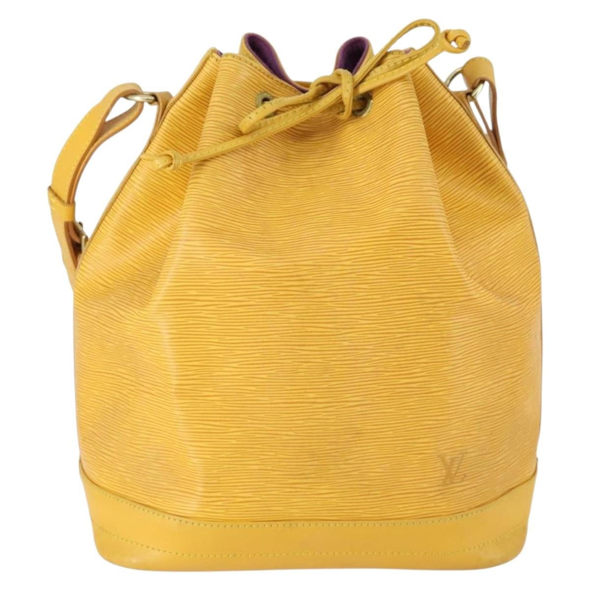Louis Vuitton Noe Handbag Epi Leather Yellow Leather Shoulder Bag Bag (Pre-Owned)