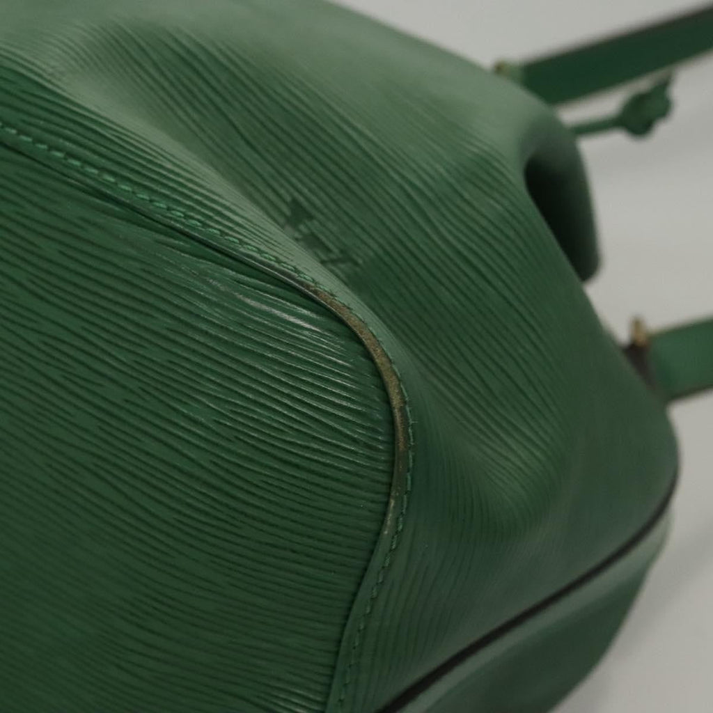Louis Vuitton Petit Noe Handbag Epi Leather Green Leather Shoulder Bag Bag (Pre-Owned)