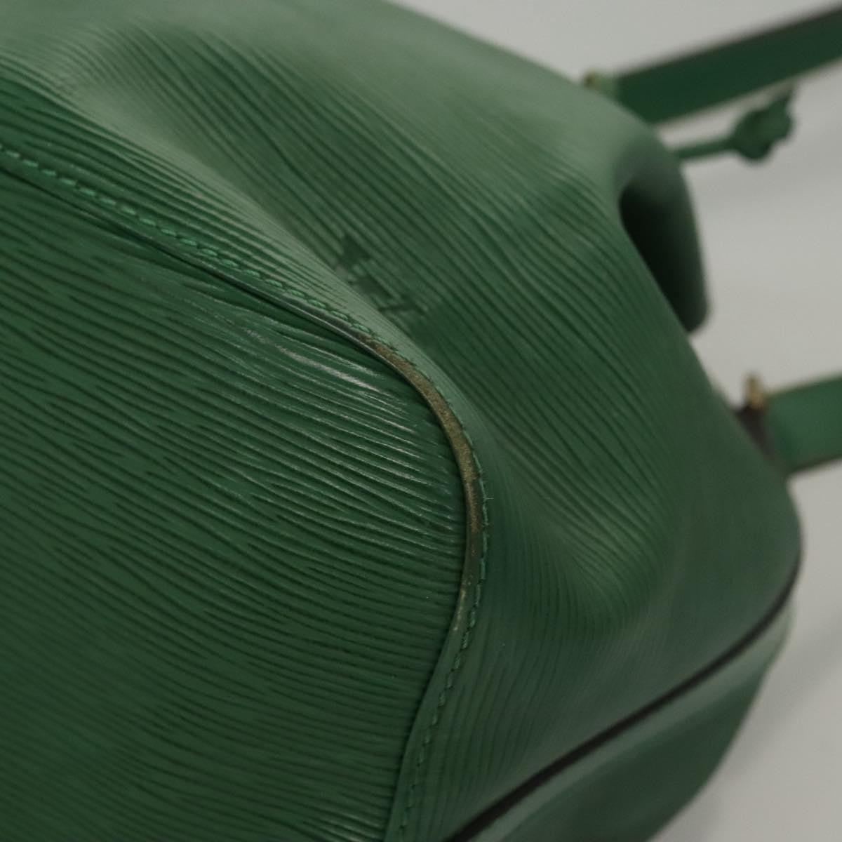 Louis Vuitton Petit Noe Handbag Epi Leather Green Leather Shoulder Bag Bag (Pre-Owned)