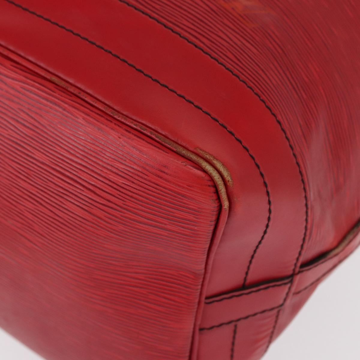 Louis Vuitton Noe Handbag Epi Leather Red Leather Shoulder Bag Bag (Pre-Owned)