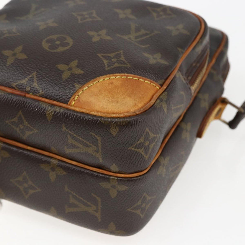Louis Vuitton Amazone Bag Monogram Canvas Brown Canvas Shoulder Bag Bag (Pre-Owned)