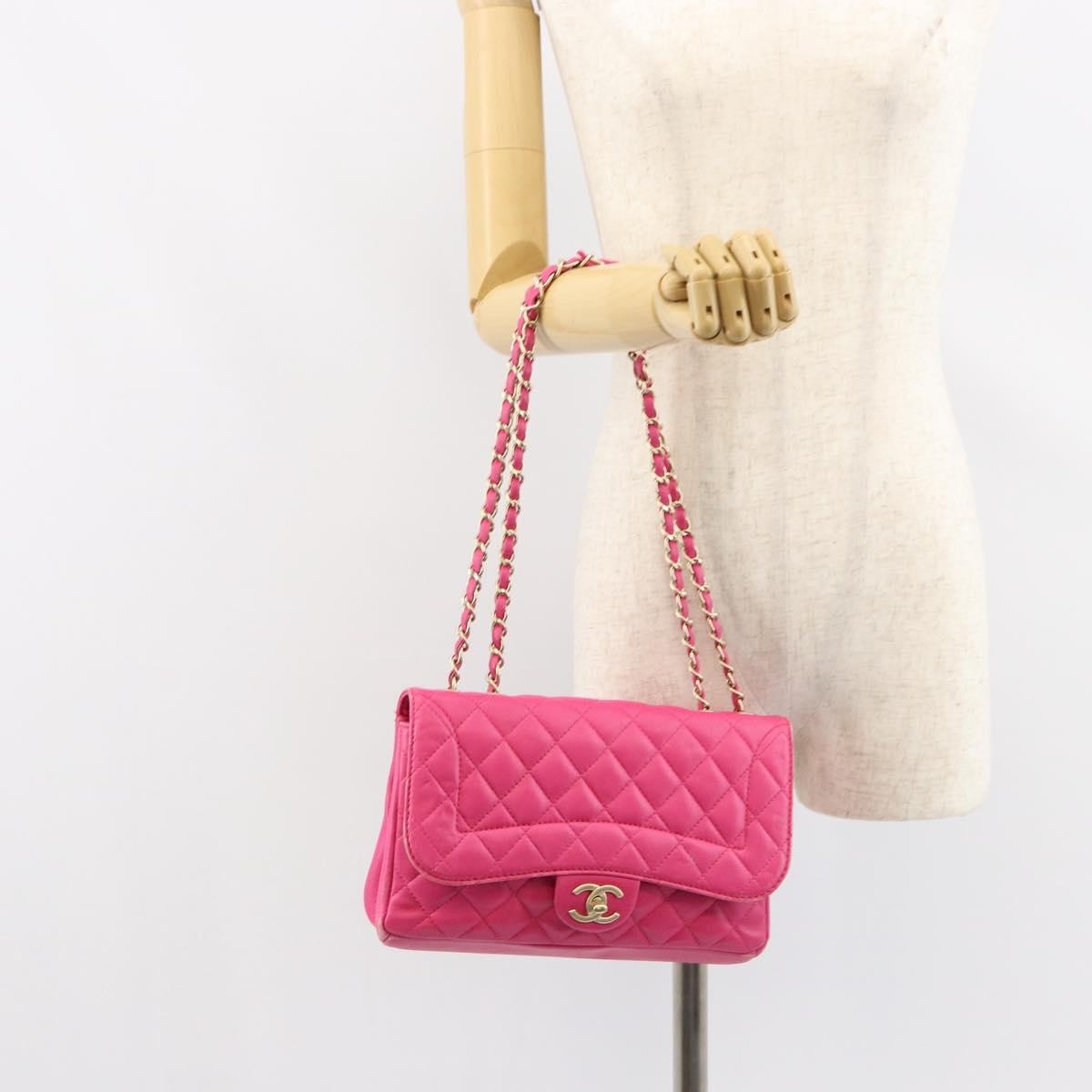 Chanel Mademoiselle Chic Flap Bag Quilted Lambskin Pink Leather Shoulder Bag Bag (Pre-Owned)