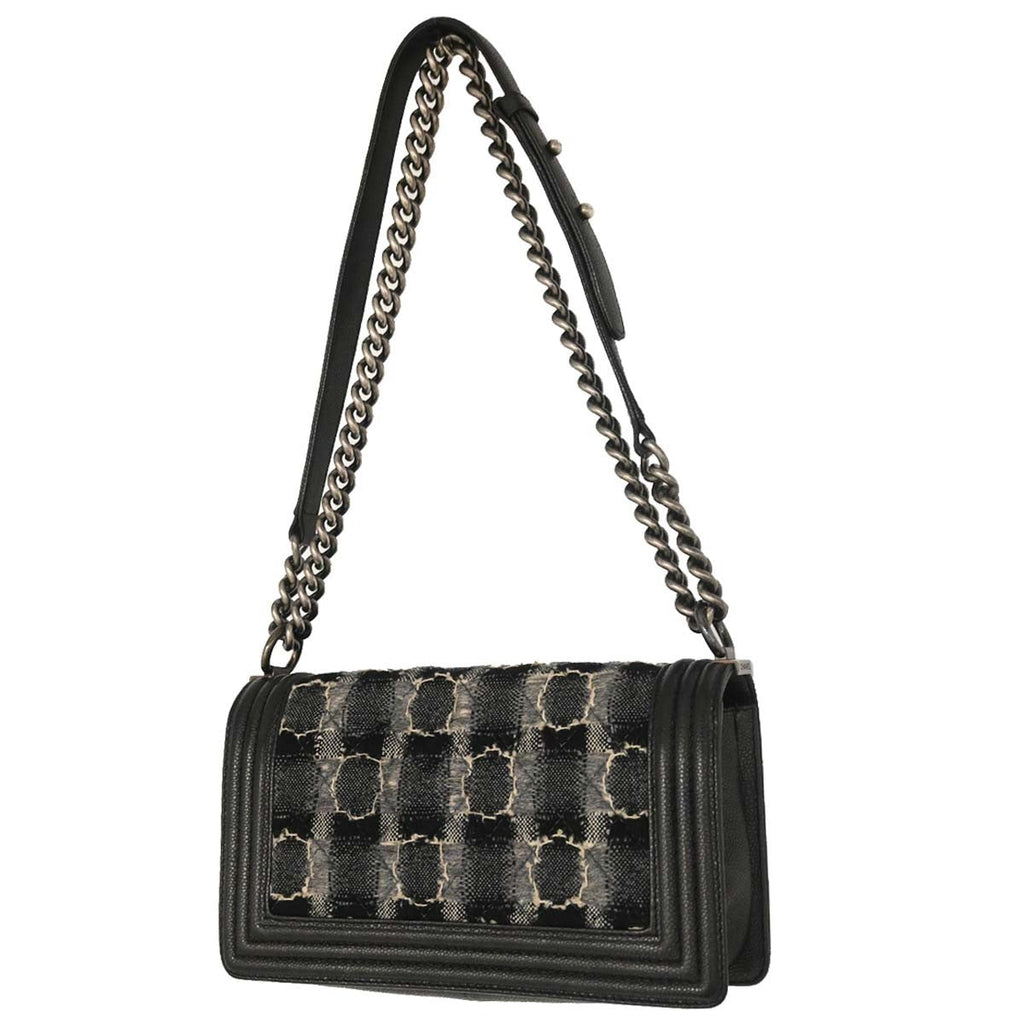 Chanel Boy Flap Bag Tweed And Leather Black Leather Shoulder Bag Bag (Pre-Owned)