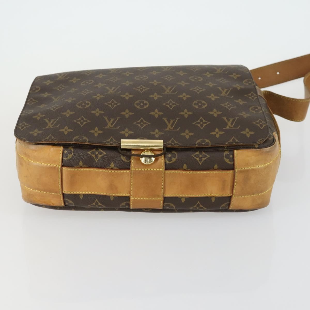 Louis Vuitton Abbesses Messenger Bag Monogram Canvas Brown Canvas Shoulder Bag Bag (Pre-Owned)