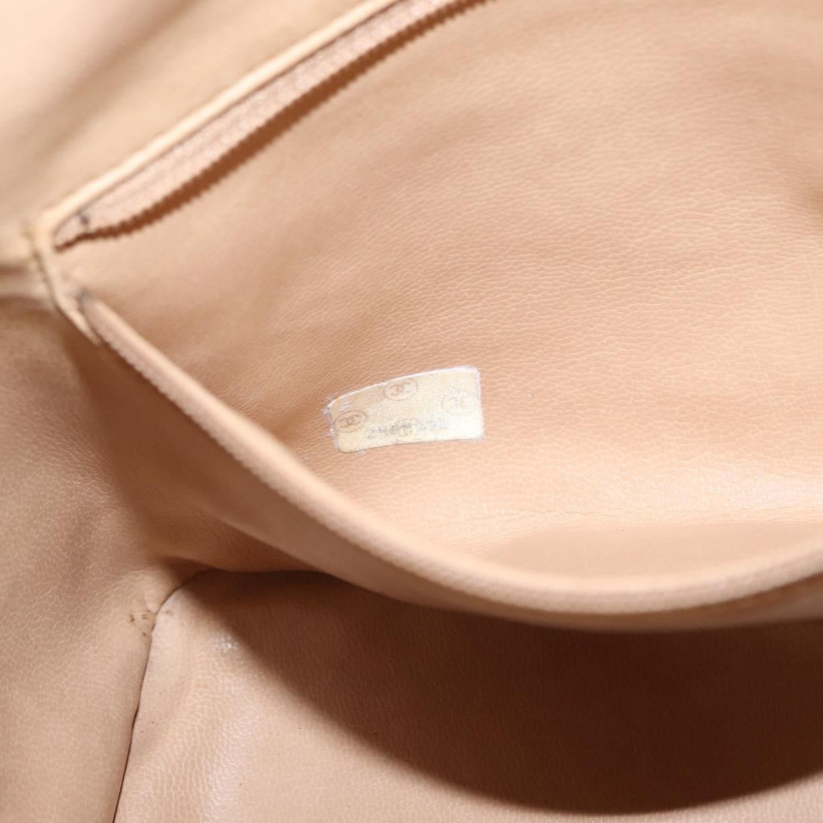 Chanel Gabrielle Drawstring Bag Quilted Calfskin Beige Leather Shoulder Bag Bag (Pre-Owned)