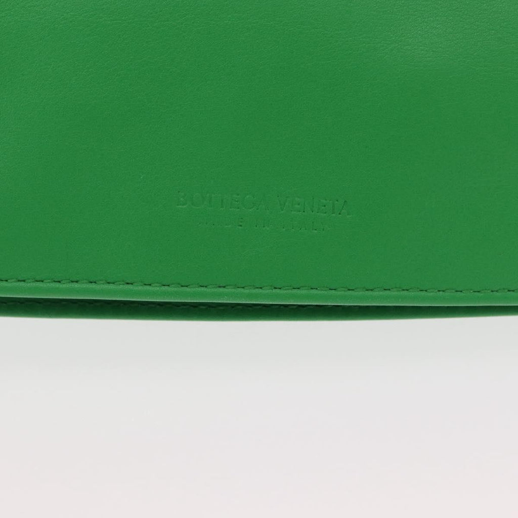 Bottega Veneta Bv Twist Bag Leather Green Leather Handbag (Pre-Owned)