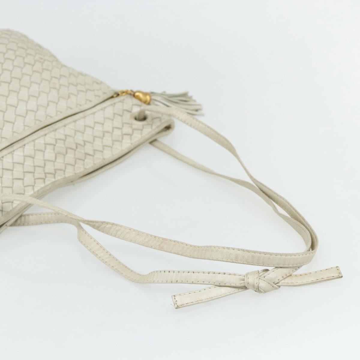 Bottega Veneta Intrecciato Shoulder Bag Leather White Leather Shoulder Bag Bag (Pre-Owned)