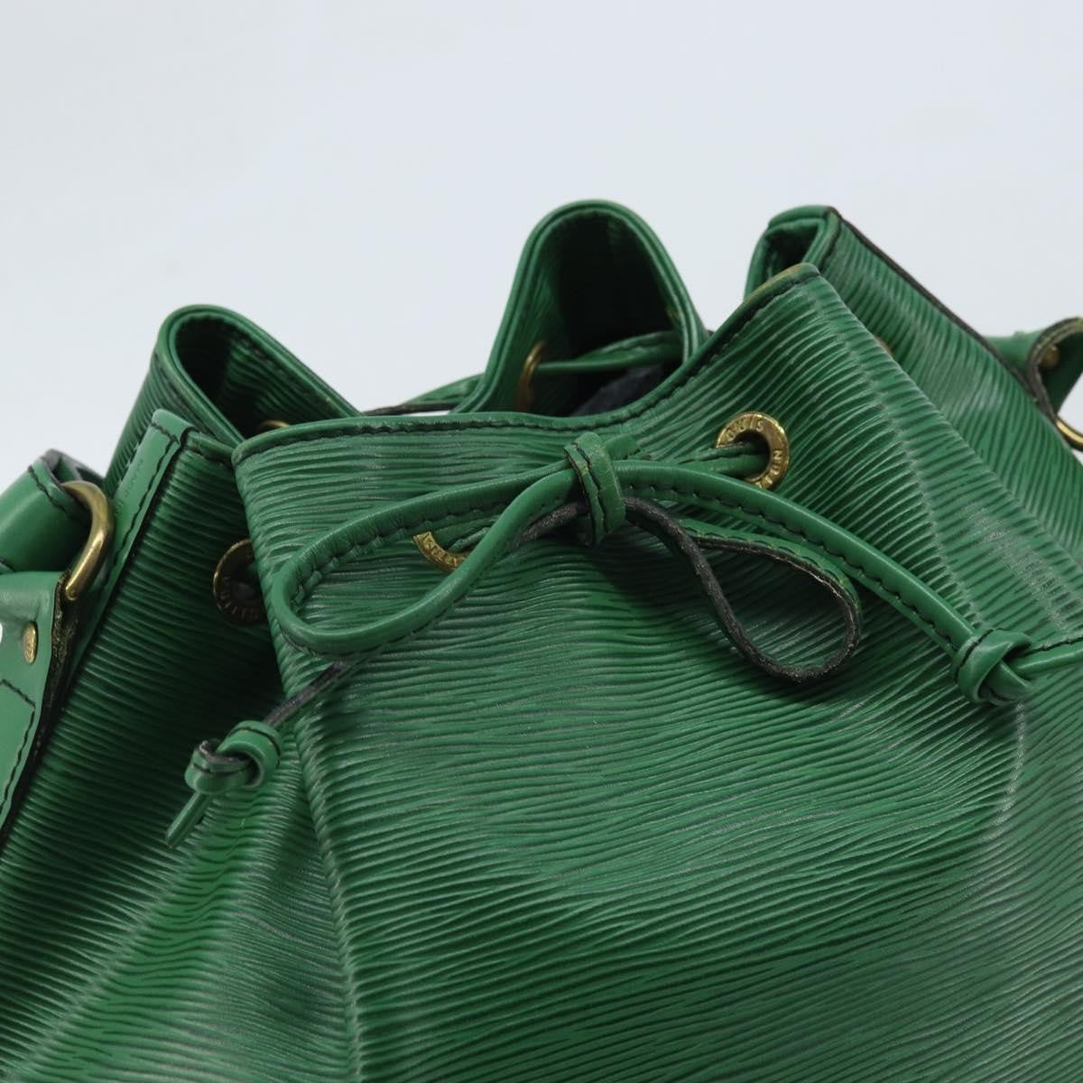 Louis Vuitton Petit Noe Handbag Epi Leather Green Leather Shoulder Bag Bag (Pre-Owned)