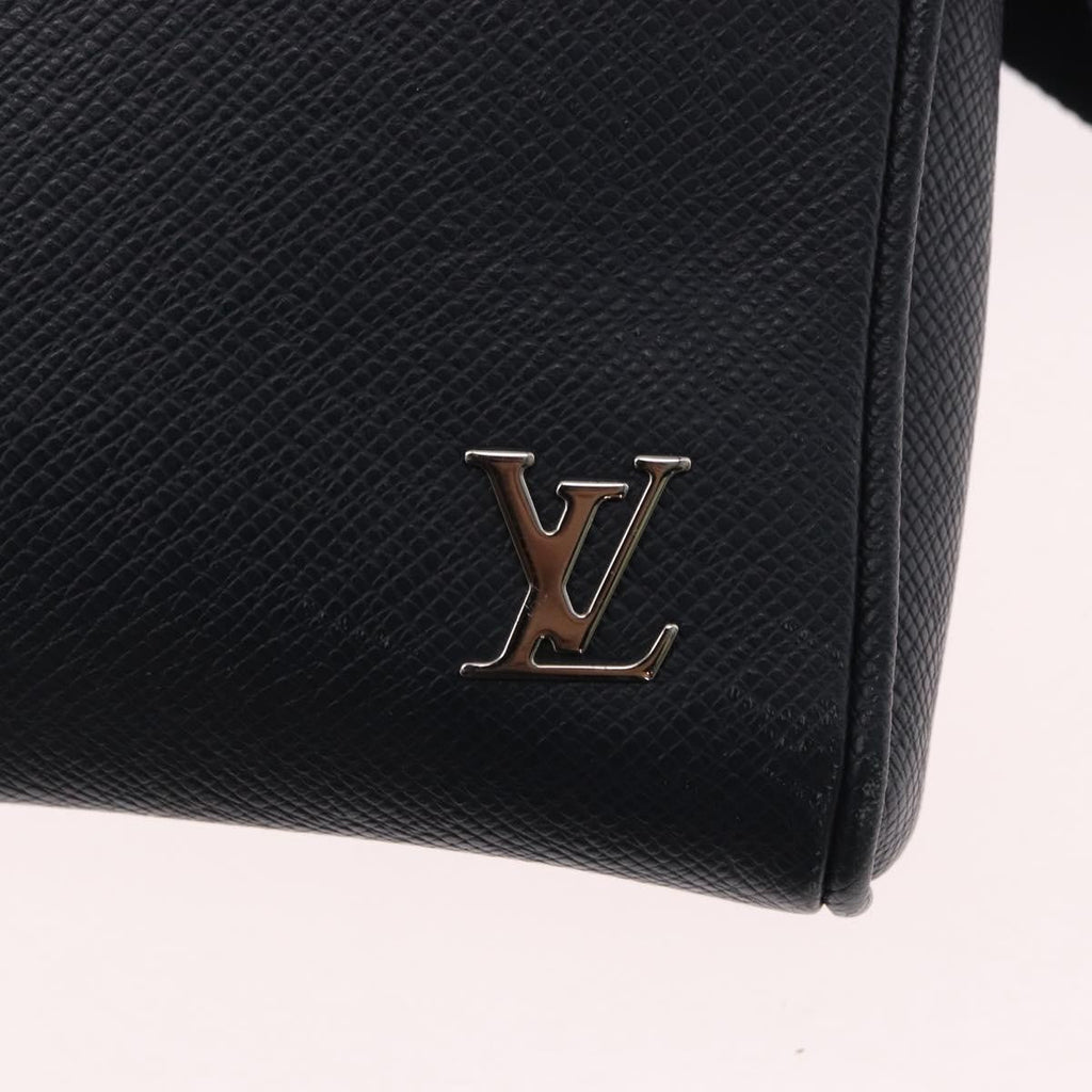 Louis Vuitton Alex Messenger Bag Taiga Leather Navy Leather Shoulder Bag Bag (Pre-Owned)