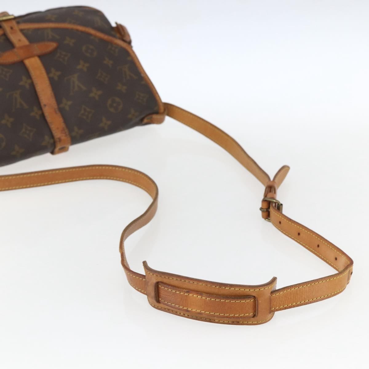 Louis Vuitton Saumur Handbag Monogram Canvas Brown Canvas Shoulder Bag Bag (Pre-Owned)