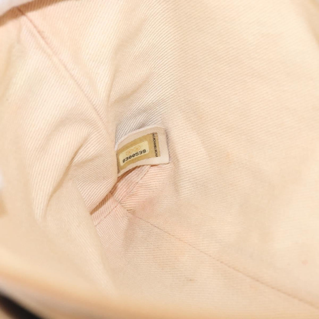 Chanel Giant Mademoiselle Lock Shoulder Bag Quilted Leather Beige Leather Shoulder Bag Bag (Pre-Owned)