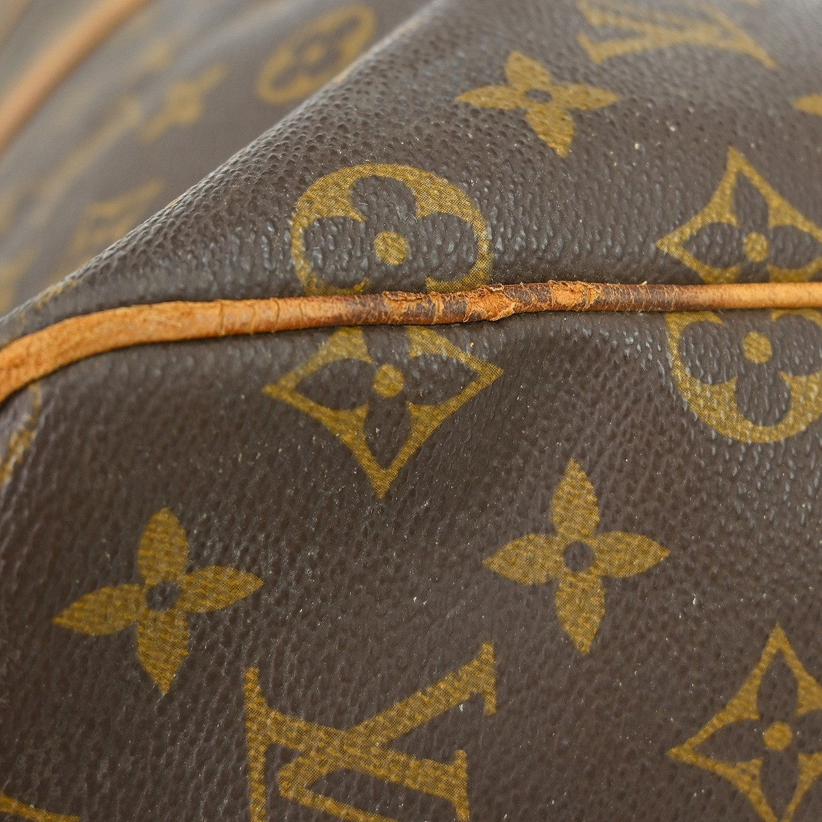 Louis Vuitton Keepall Bag Monogram Canvas Brown Canvas Travel Bag Bag (Pre-Owned)